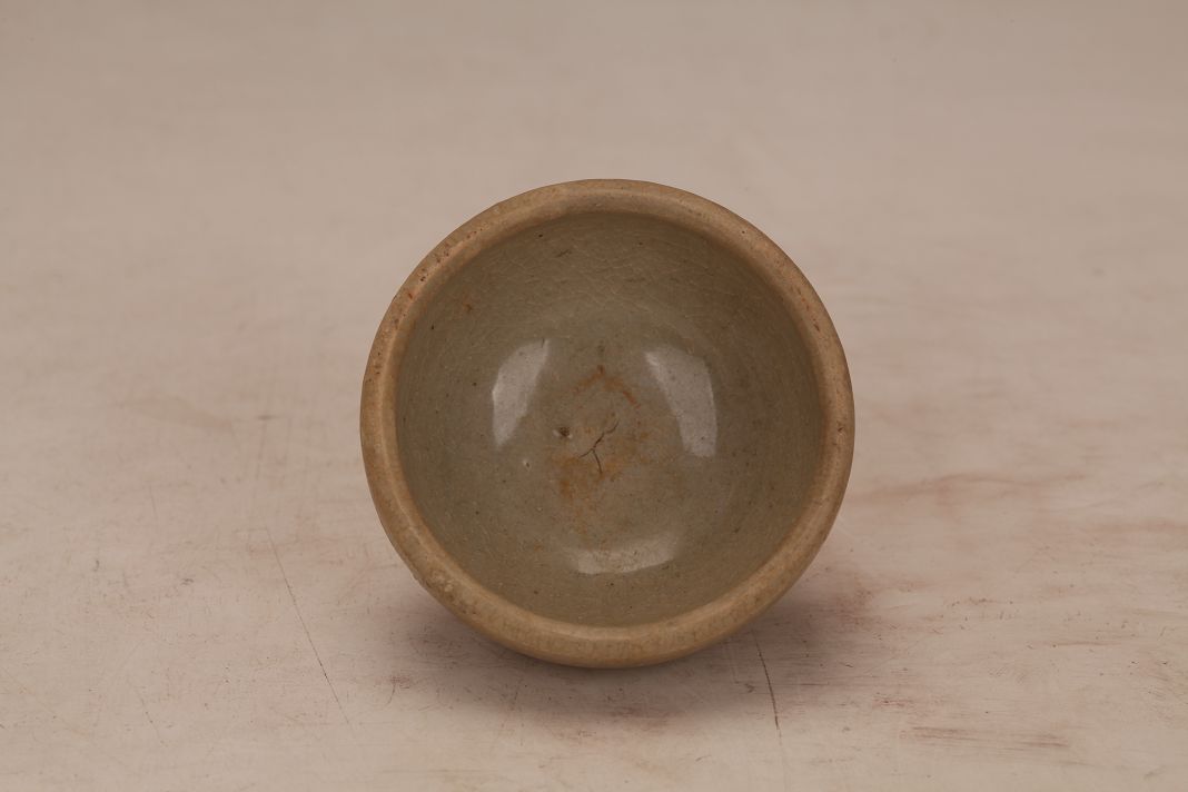 000058青白釉墩式碗-B-01.jpg