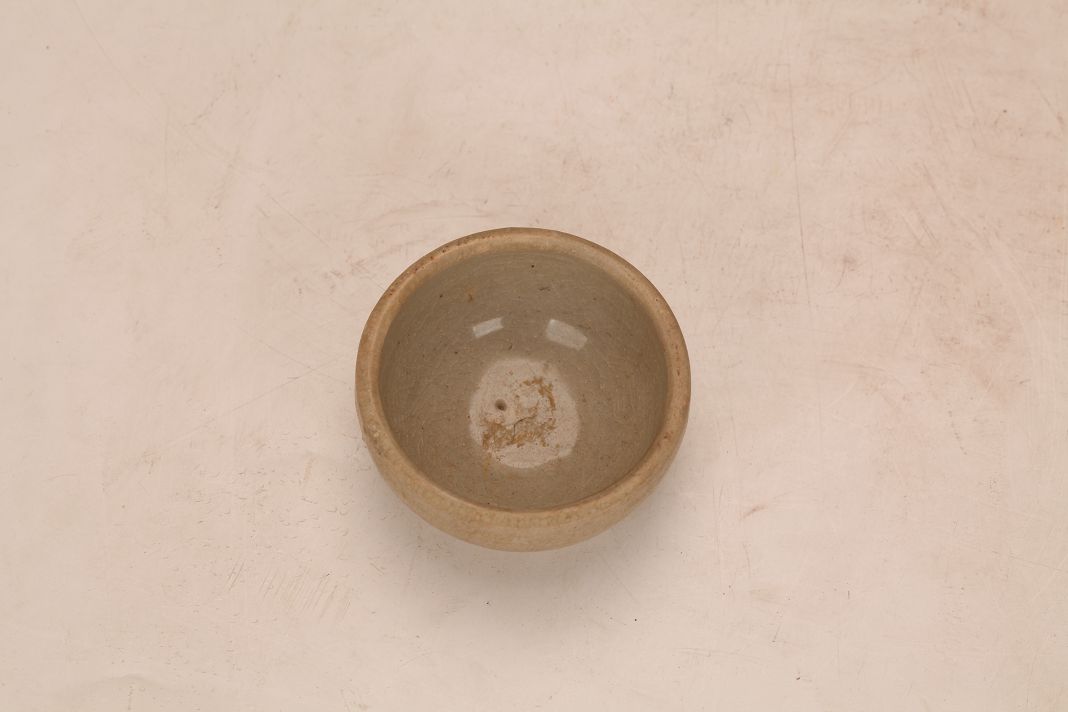 000058青白釉墩式碗-B-02.jpg
