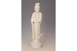 001309白釉观音立云像