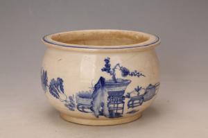 001055青花博古纹折沿钵