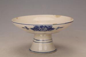 001338青花花卉纹图案纹高足盘“南兴合记”款