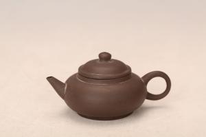 001078“老安顺制”款紫砂壶