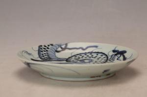 001121青花过墙龙纹盘“六合”款