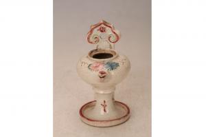 001184五彩花卉图案纹挂壁油灯