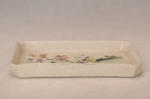 001196大窑五彩人物纹方型浅盘“风雅宜人”款