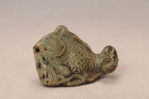 001521绿釉塑鲤鱼水滴