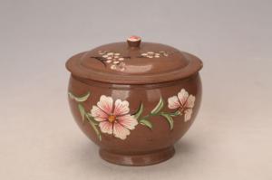 001451五彩花卉纹盖罐