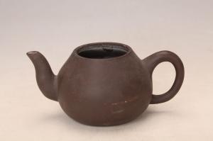 001470“孟臣制”款“香在兰居味似茶”红陶壶