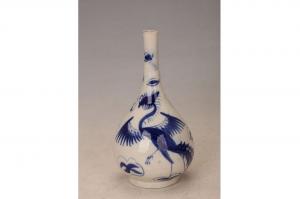 001583青花凤纹胆瓶“广记”造