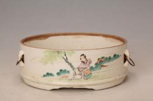 001605五彩人物纹双耳盖窝“如合”款