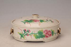 001606喷彩花卉图案纹双耳盖窝“如合”款