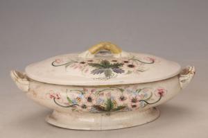 001634大窑五彩花卉图案纹椭圆形盖窝“乾记”款