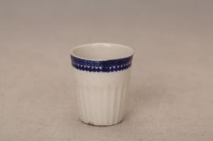 001223蓝彩花卉纹杯