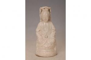 001320白釉观音坐像“聚记”款