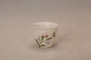 001230五彩花卉纹杯