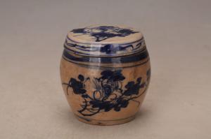 001279青花花卉图案纹盖钵