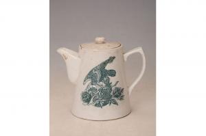 001671印花鹰球纹盖壶