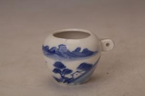 001688青花山水纹鸟食碟