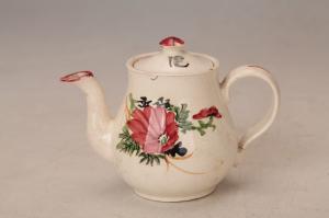 001699大窑五彩花卉纹壶