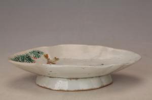 001726五彩“花香鸟语”花鸟纹椭圆盘“和合”款