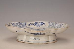 001730青花山水纹棱形盘