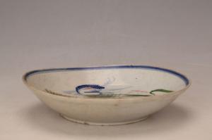 001799五彩荷池纹盘“玉成”款