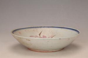 001804五彩荷花卉纹盘