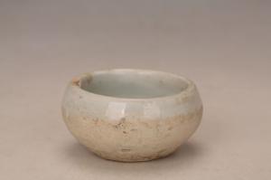 001849“财记”款绿字钵