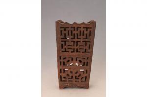 001864陶划龙纹筷筒