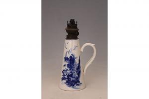 001870青花花鸟纹煤油灯