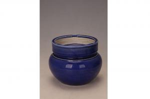 001945蓝釉盘口钵