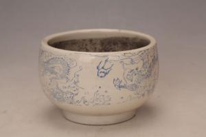 001953青花龙纹擂凹