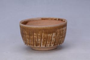 002368青釉刻花菊瓣纹碗
