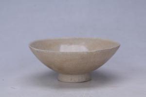 002442青白釉盏