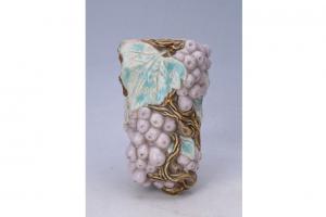 002247石湾窑彩釉贴塑葡萄壁瓶