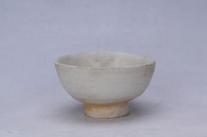 002446青白釉杯