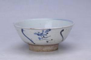 002489青花花卉纹碗