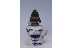 002715蓝彩荷花纹煤油灯