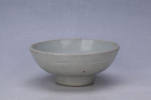 002547卵白釉碗