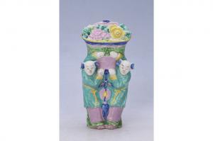 002733五彩双童献瑞壁瓶