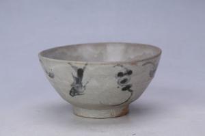 002560青花花卉纹碗