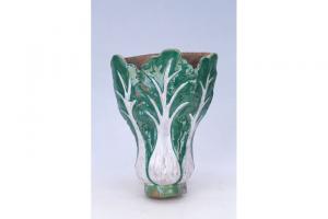 002751彩绘白菜壁瓶