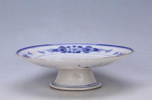 002795蓝彩花卉纹高足盘