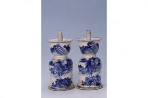 002637青花山水纹烛台