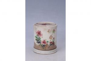 002645大窑五彩花卉纹带罩油灯