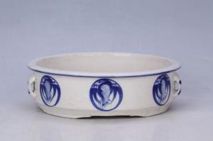 002847“陶如造”款蓝彩团鹤纹四系盖盅