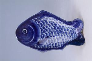 002905“锦合”款蓝彩鱼形盘