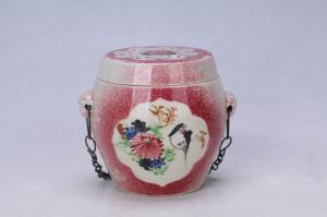 002683“萧和记出品”款五彩花卉纹双系盖罐