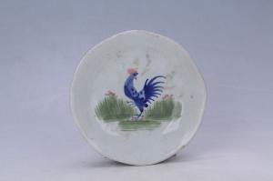 003148青花红绿彩公鸡纹花口盘