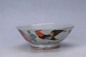 003162“陈才林置”釉上五彩鸡蕉纹花口碗